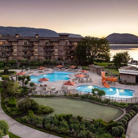 The Cove Lakeside Resort Вест-Келовна Екстер'єр фото