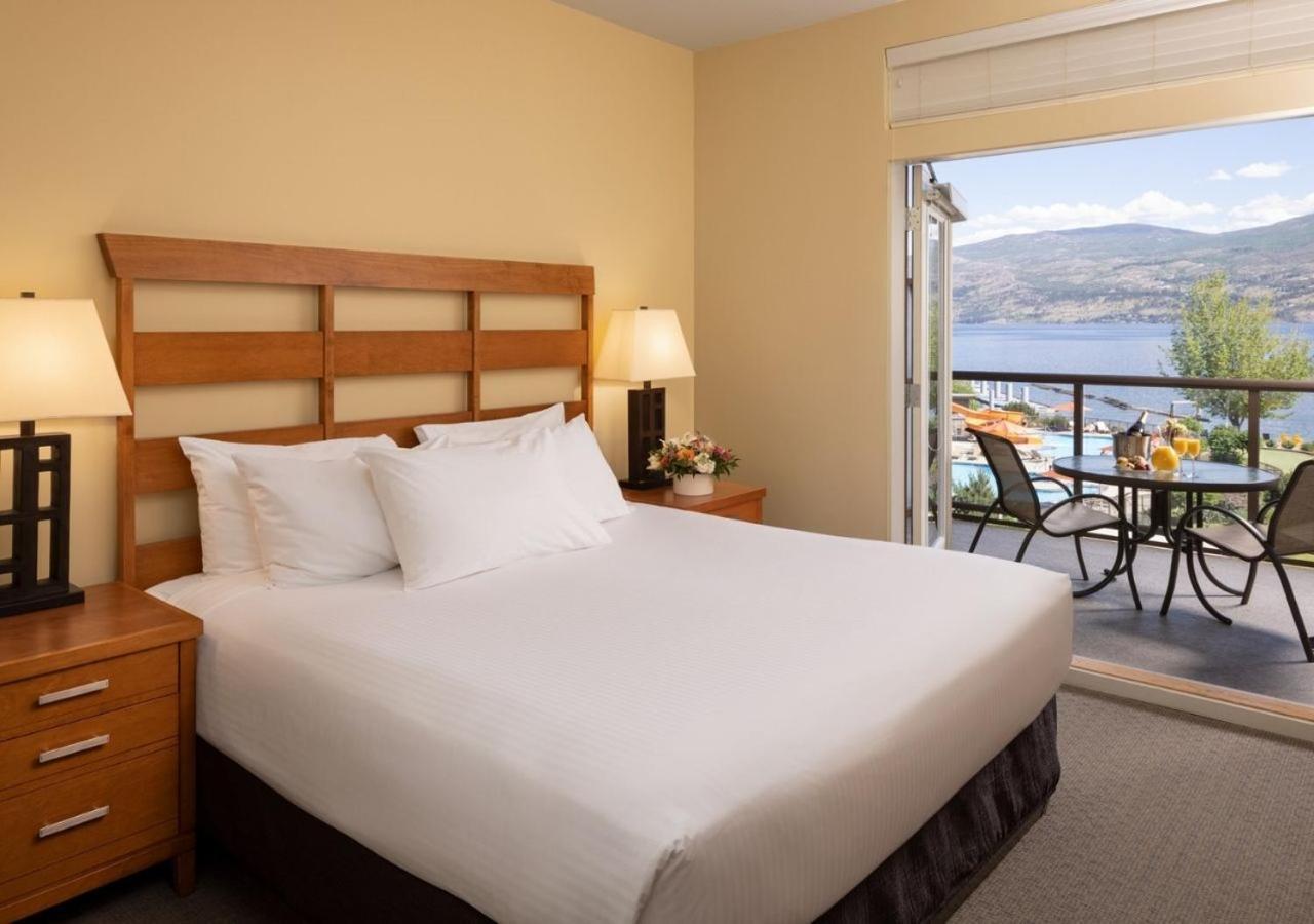 The Cove Lakeside Resort Вест-Келовна Екстер'єр фото